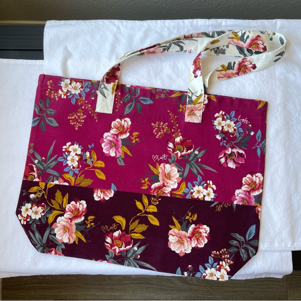 Loft Light Weight Long-Lasting Shopping Pink Floral Tote